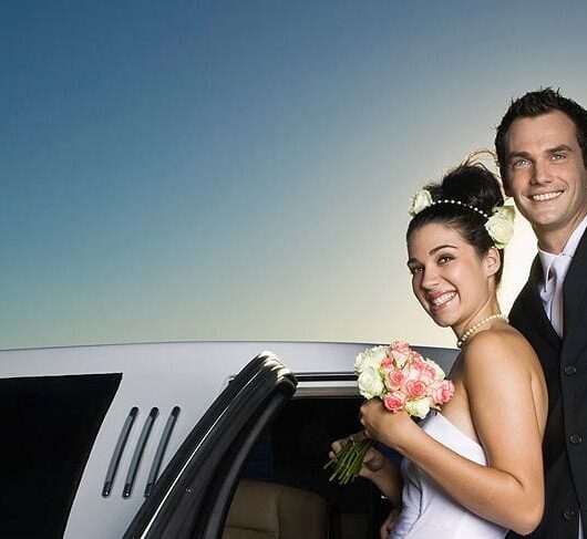Kelowna Limo wedding services arrive and leave in luxury